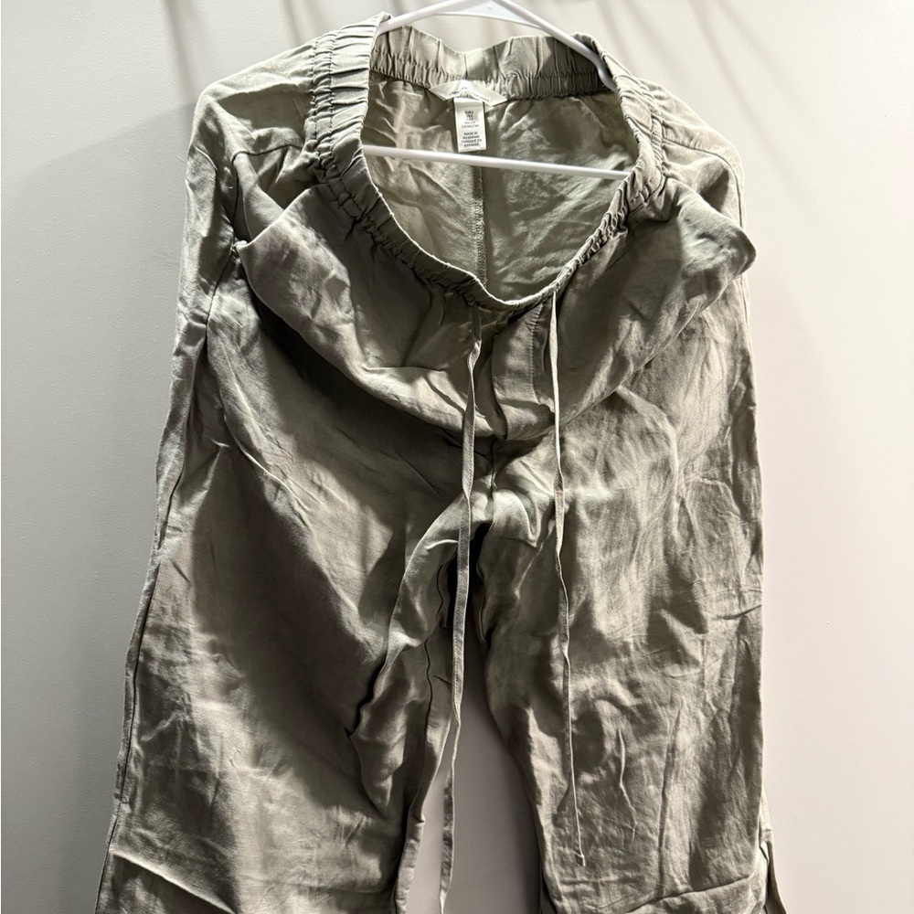 H&M Women's Wide Leg Pants in Green ish Gray